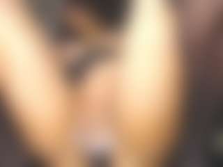 yaya-21's Live Sex Cam Show