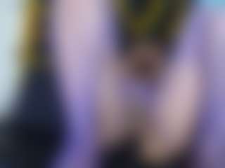 yaya-21's Live Sex Cam Show