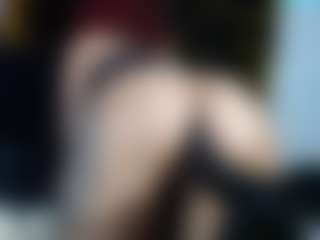 yaya-21's Live Sex Cam Show