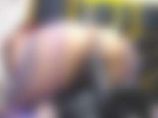 yaya-21's Live Sex Cam Show