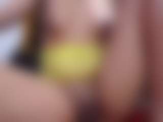 yaya-21's Live Sex Cam Show