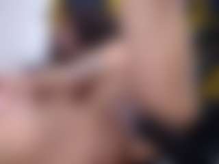 yaya-21's Live Sex Cam Show