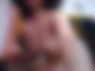 yaya-21's Live Sex Cam Show