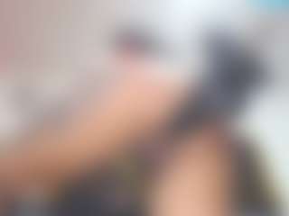 yaya-21's Live Sex Cam Show