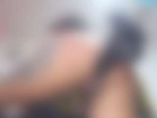 yaya-21's Live Sex Cam Show