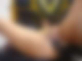 yaya-21's Live Sex Cam Show