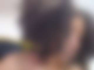 yaya-21's Live Sex Cam Show