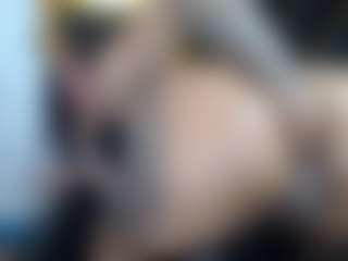 yaya-21's Live Sex Cam Show