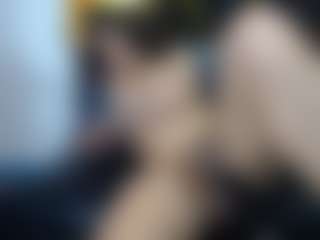 yaya-21's Live Sex Cam Show