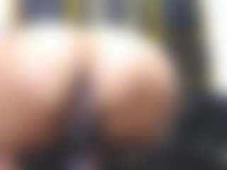 yaya-21's Live Sex Cam Show