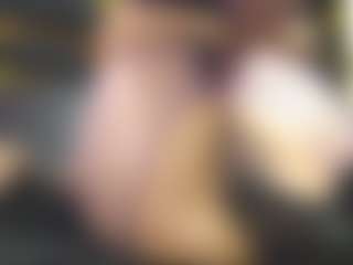 yaya-21's Live Sex Cam Show
