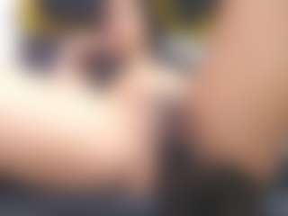 yaya-21's Live Sex Cam Show