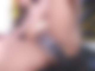 yaya-21's Live Sex Cam Show