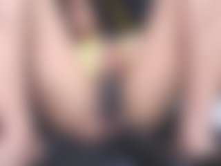 yaya-21's Live Sex Cam Show