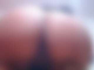 yaya-21's Live Sex Cam Show