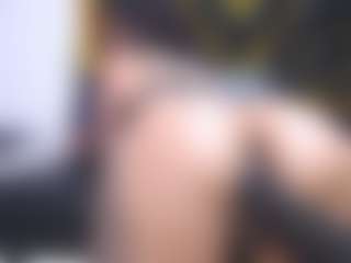 yaya-21's Live Sex Cam Show