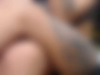 yaya-21's Live Sex Cam Show