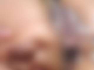 yaya-21's Live Sex Cam Show