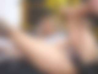 yaya-21's Live Sex Cam Show