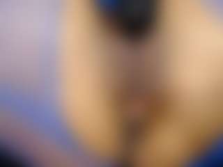 yaya-21's Live Sex Cam Show