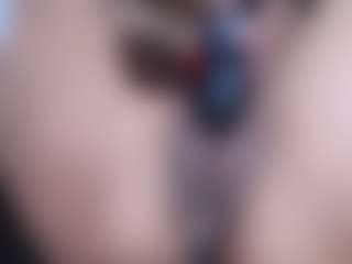 yaya-21's Live Sex Cam Show
