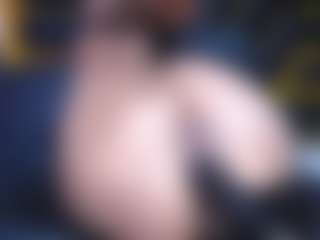 yaya-21's Live Sex Cam Show