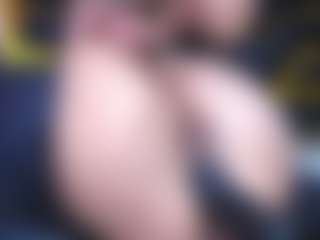 yaya-21's Live Sex Cam Show
