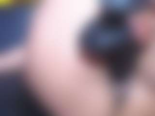 yaya-21's Live Sex Cam Show