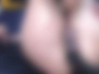 yaya-21's Live Sex Cam Show