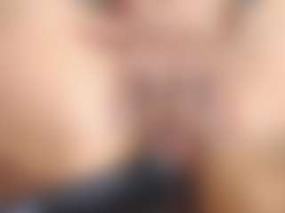 yaya-21's Live Sex Cam Show