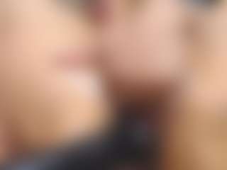 yaya-21's Live Sex Cam Show