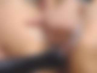 yaya-21's Live Sex Cam Show