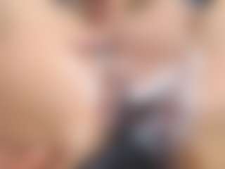 yaya-21's Live Sex Cam Show