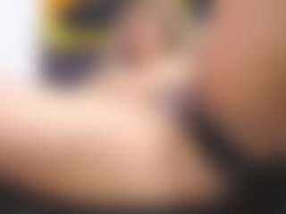 yaya-21's Live Sex Cam Show