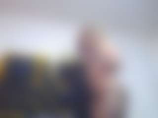 yaya-21's Live Sex Cam Show