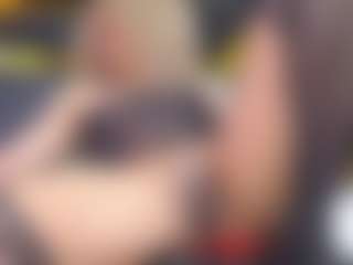 yaya-21's Live Sex Cam Show