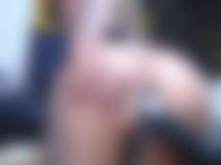 yaya-21's Live Sex Cam Show