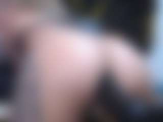 yaya-21's Live Sex Cam Show