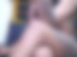 yaya-21's Live Sex Cam Show