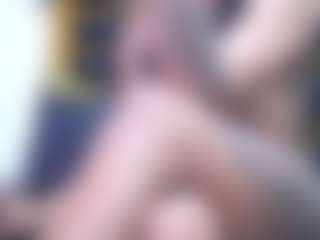 yaya-21's Live Sex Cam Show