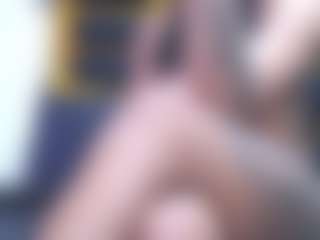yaya-21's Live Sex Cam Show
