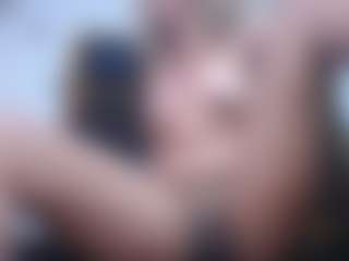 yaya-21's Live Sex Cam Show