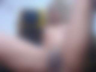 yaya-21's Live Sex Cam Show