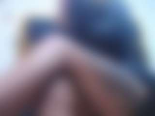 yaya-21's Live Sex Cam Show