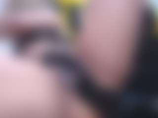yaya-21's Live Sex Cam Show