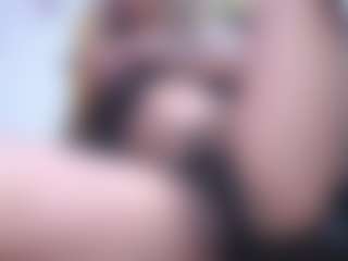 yaya-21's Live Sex Cam Show