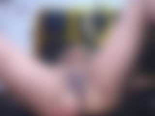 yaya-21's Live Sex Cam Show