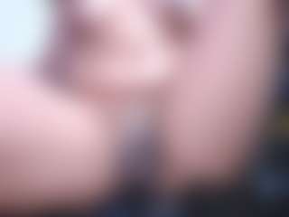 yaya-21's Live Sex Cam Show
