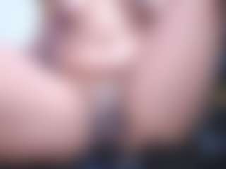 yaya-21's Live Sex Cam Show