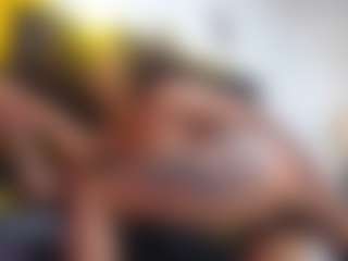 yaya-21's Live Sex Cam Show